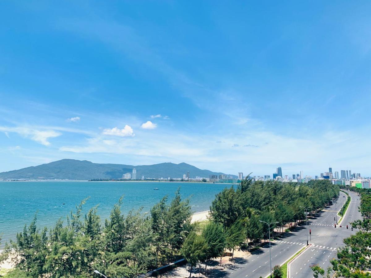 Whale Ocean View Hotel Da Nang Exteriör bild