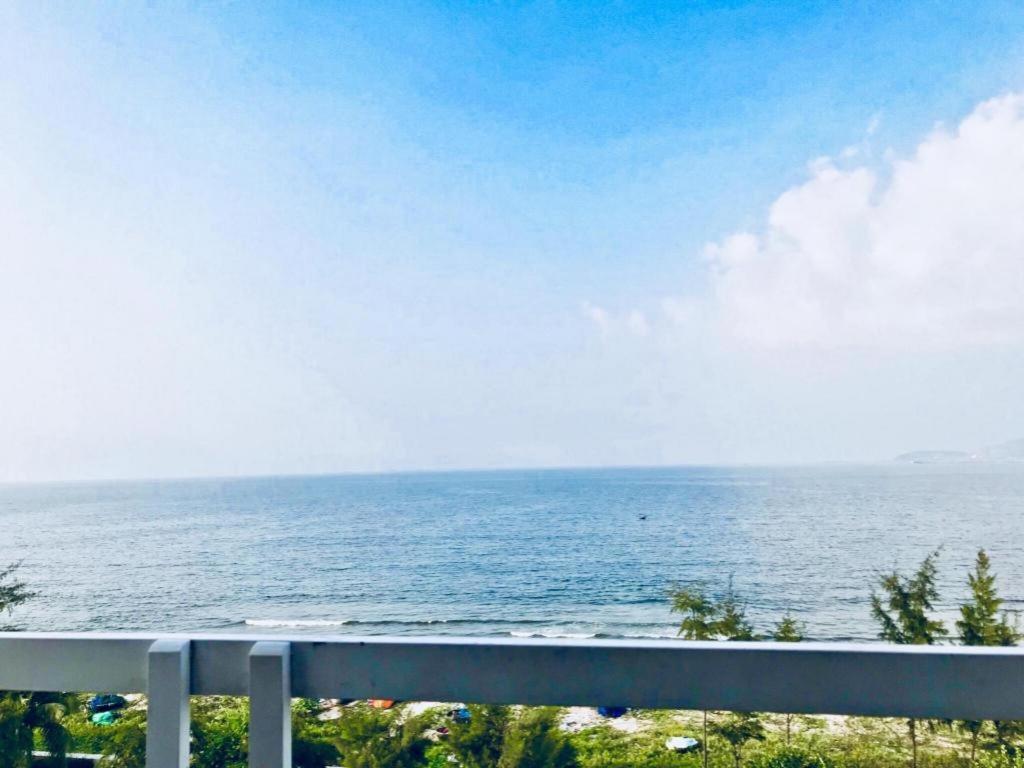 Whale Ocean View Hotel Da Nang Exteriör bild