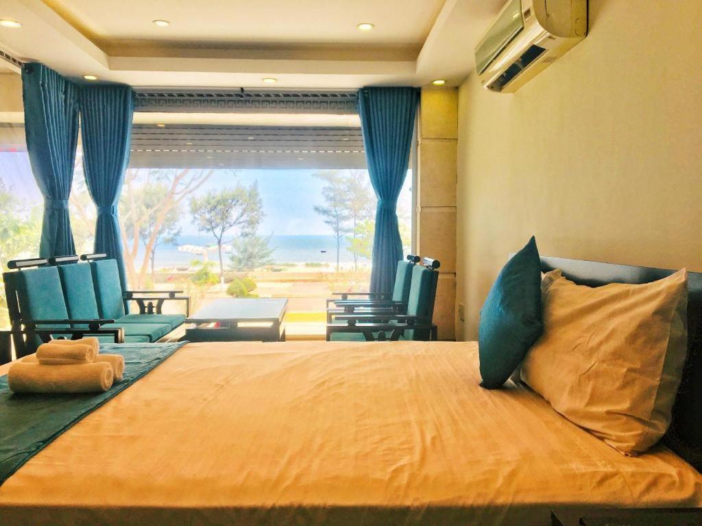 Whale Ocean View Hotel Da Nang Exteriör bild