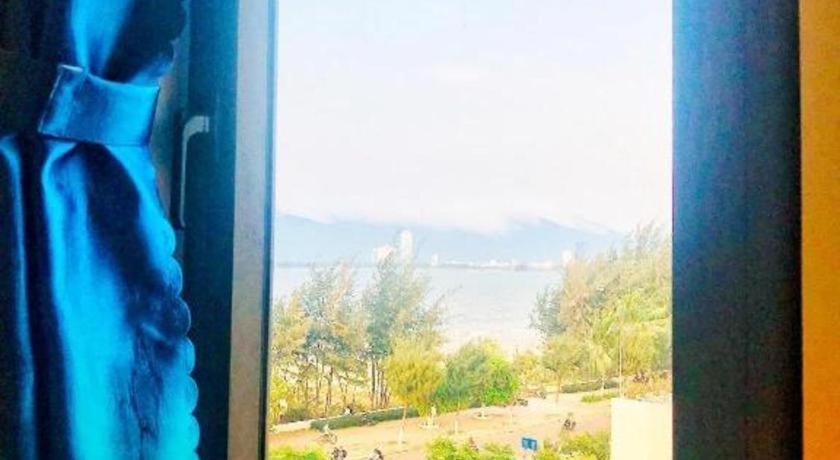 Whale Ocean View Hotel Da Nang Exteriör bild